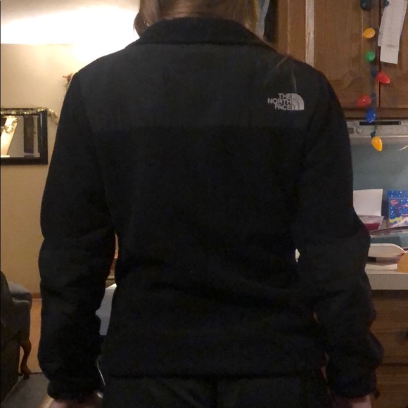 Women’s north face jacket - Picture 3 of 8